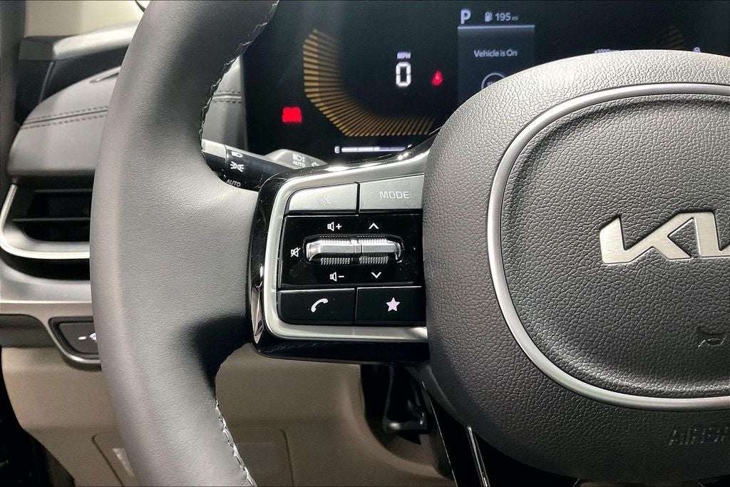 2026 Kia Carnival LXS