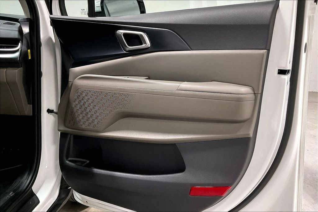 2026 Kia Carnival LX