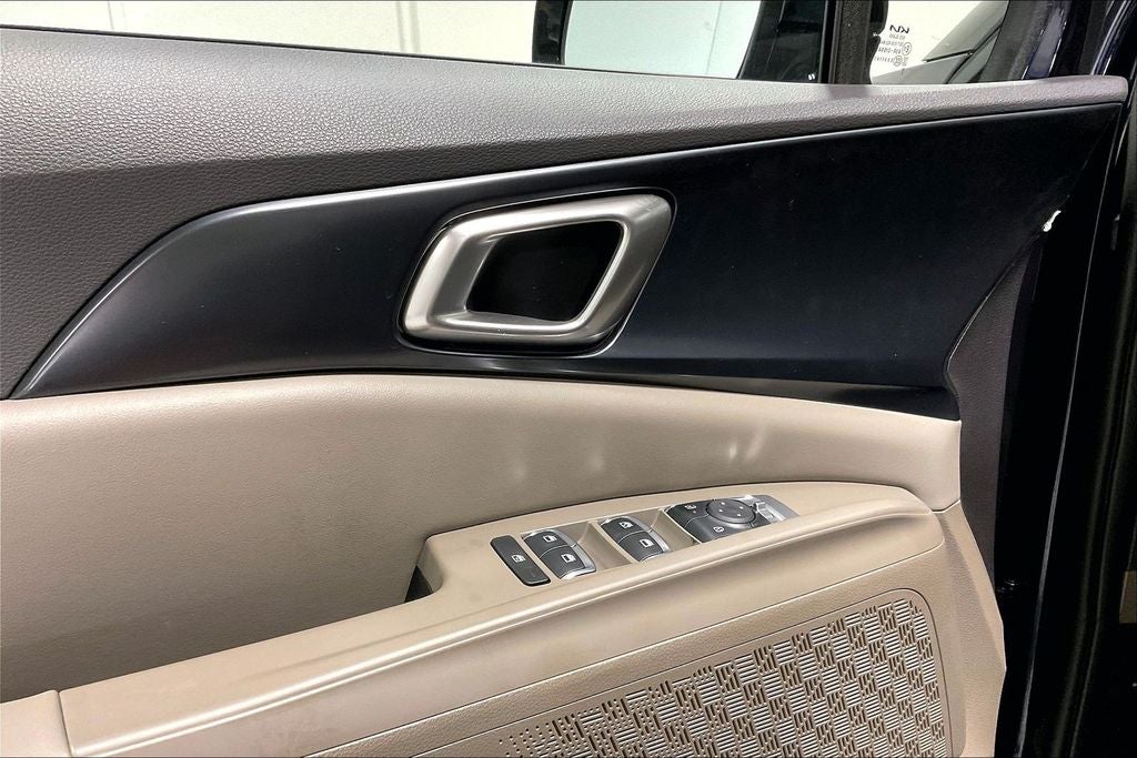 2027 Kia Carnival LXS