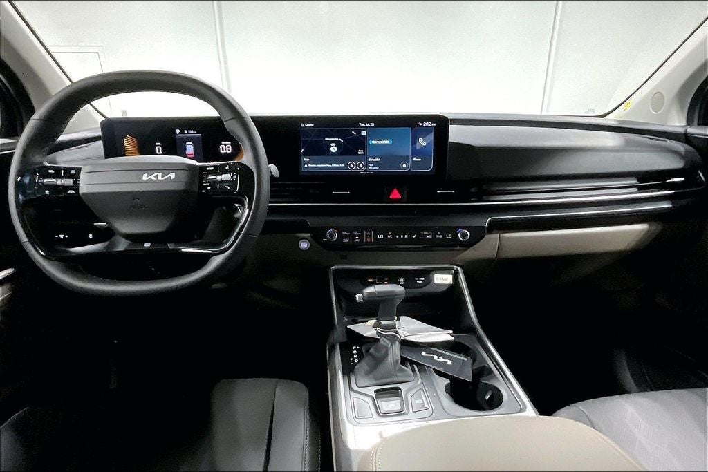 2027 Kia Carnival LXS