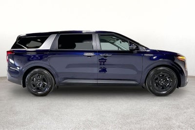 2027 Kia Carnival LXS
