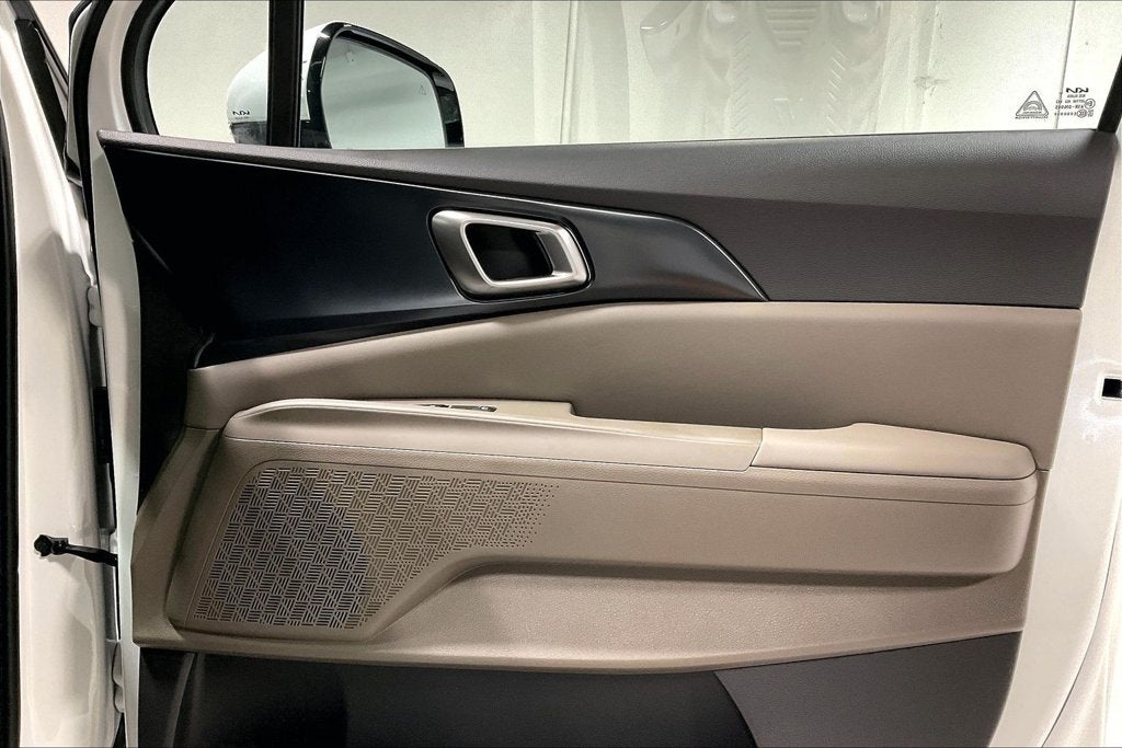 2027 Kia Carnival LXS