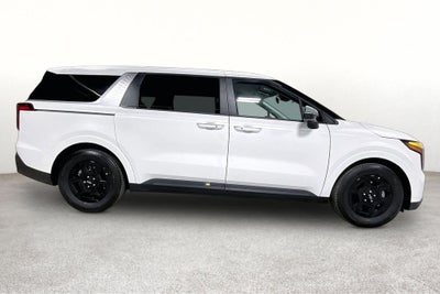 2027 Kia Carnival LXS