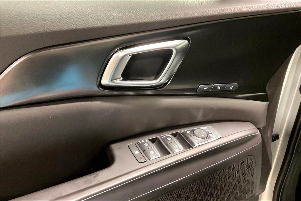 2027 Kia Carnival Hybrid SX