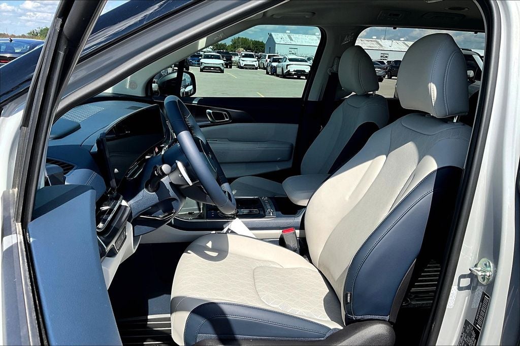 2026 Kia Carnival Hybrid SX