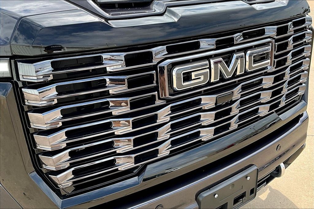 2025 GMC Sierra 2500HD Denali Ultimate