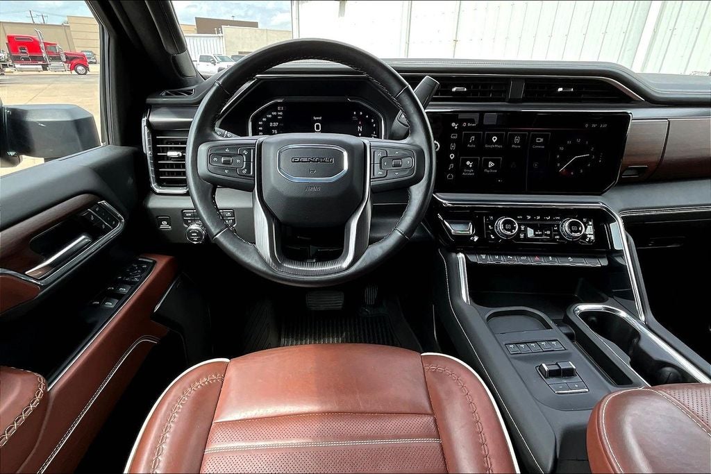 2025 GMC Sierra 2500HD Denali Ultimate