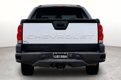 2004 Chevrolet Avalanche 1500 Base