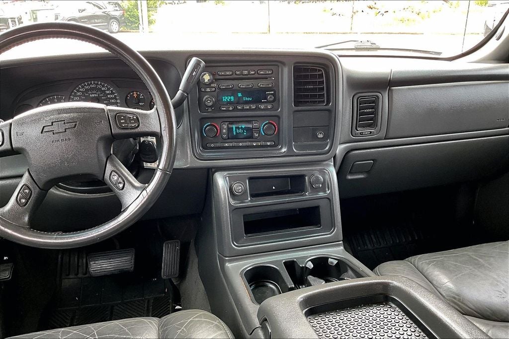 2004 Chevrolet Avalanche 1500 Base