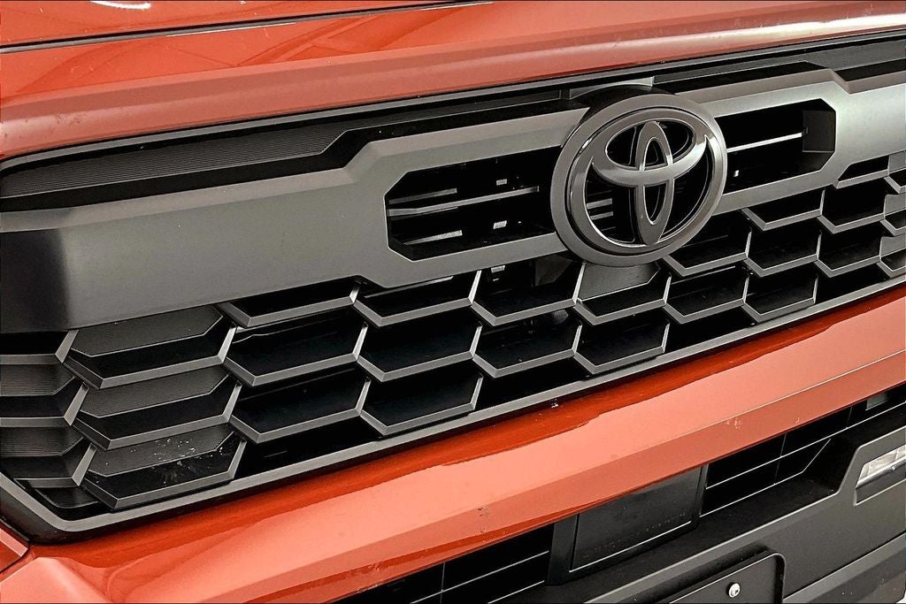 2025 Toyota Tacoma Hybrid TRD Sport