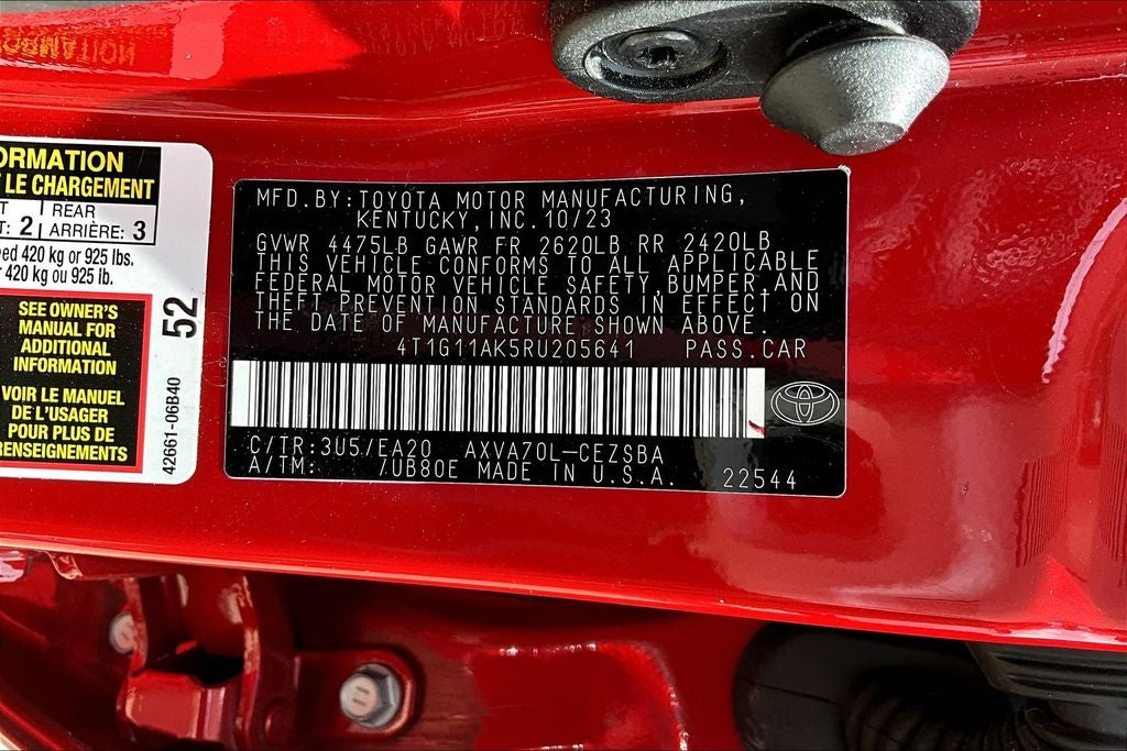 2024 Toyota Camry SE