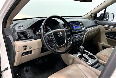 2016 Honda Pilot EX-L w/Rear Entertainment System
