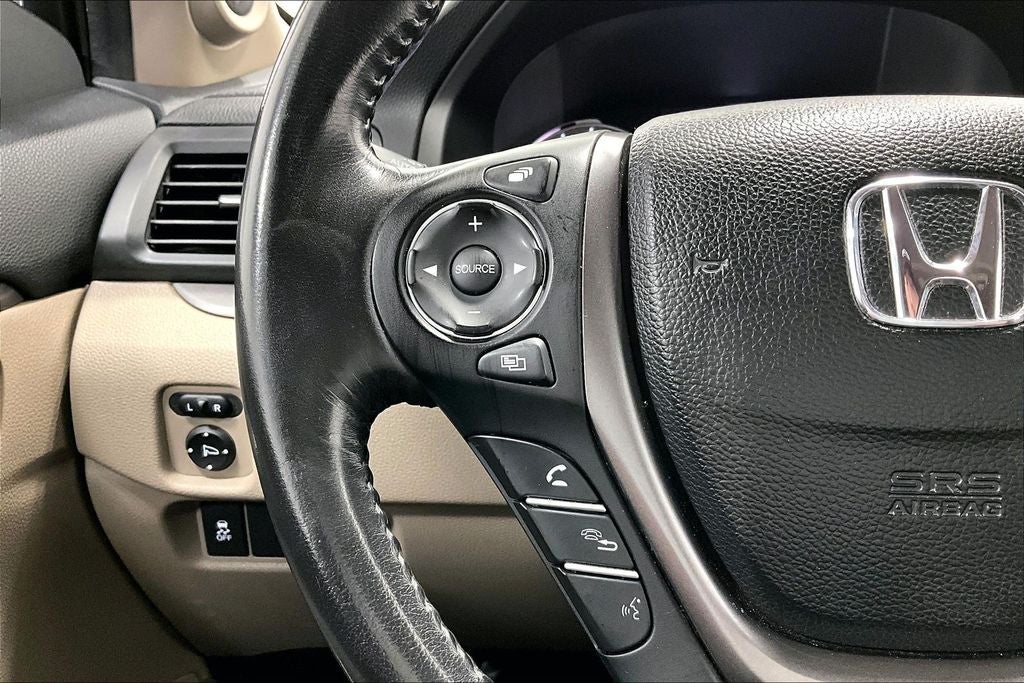 2016 Honda Pilot EX-L w/Rear Entertainment System