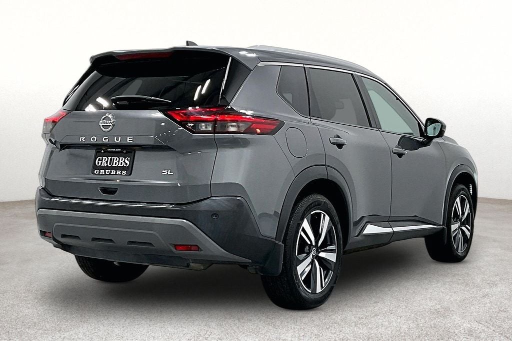 2021 Nissan Rogue SL