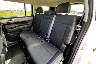 2026 Hyundai Santa Fe SE FWD