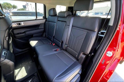 2026 Hyundai Santa Fe SEL FWD