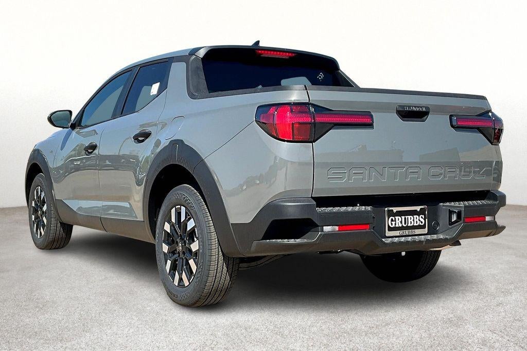 2025 Hyundai Santa Cruz SE FWD