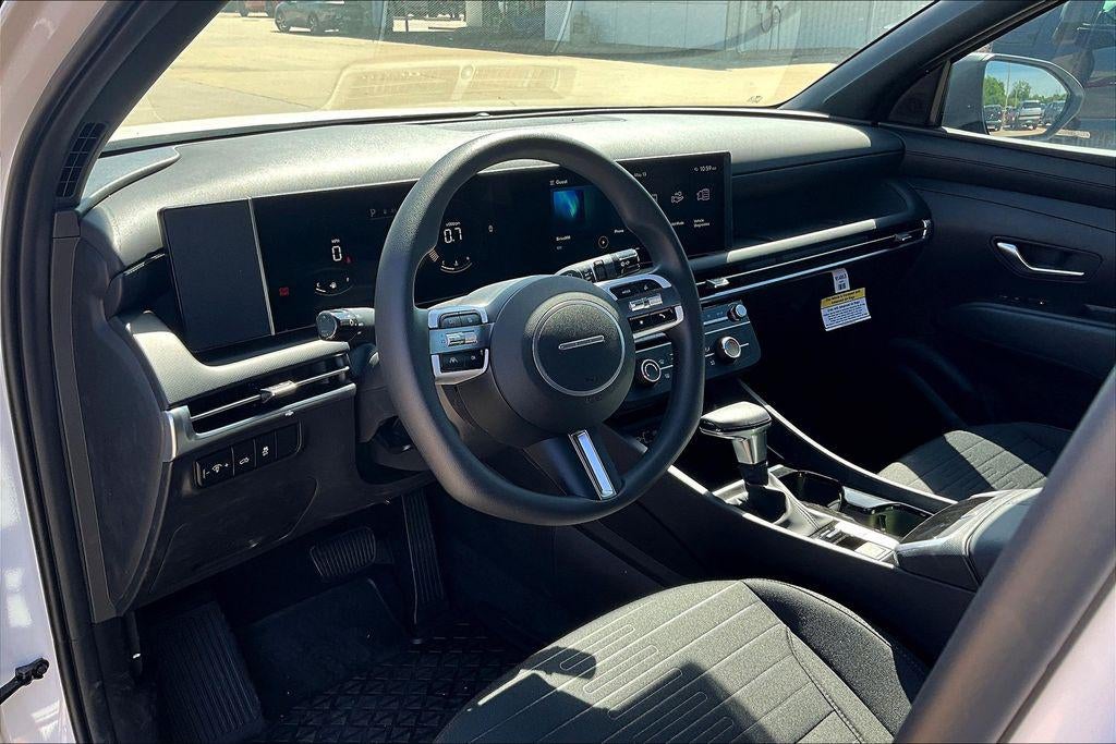 2025 Hyundai Santa Cruz SE FWD