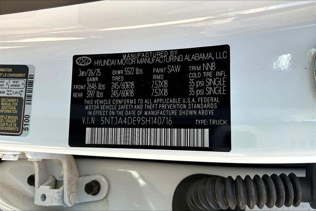 2025 Hyundai Santa Cruz SE FWD