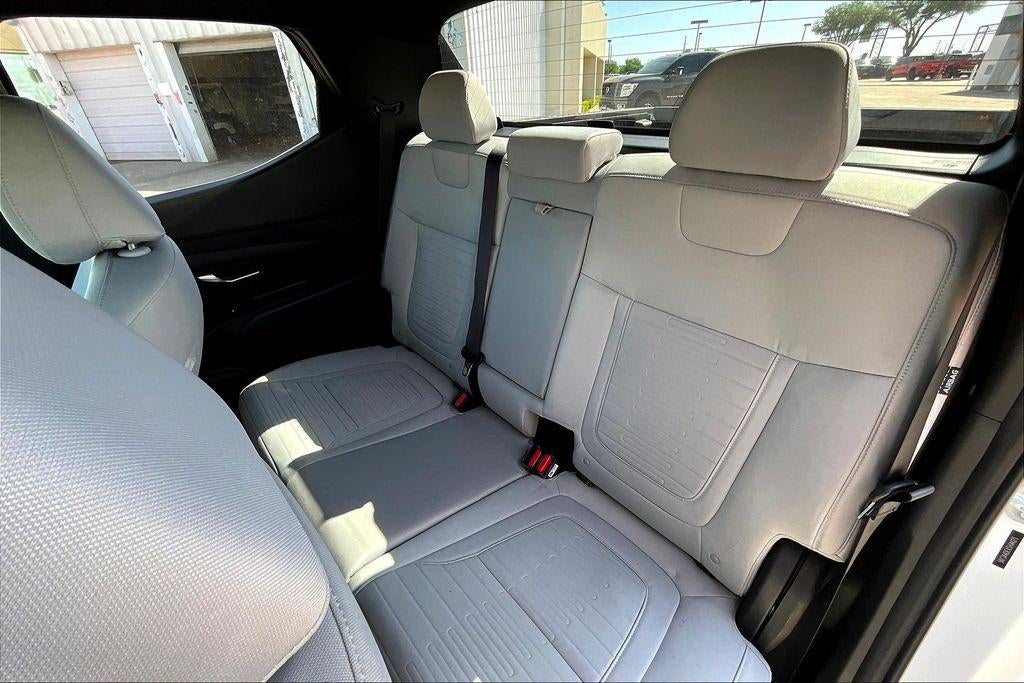 2025 Hyundai Santa Cruz SE FWD