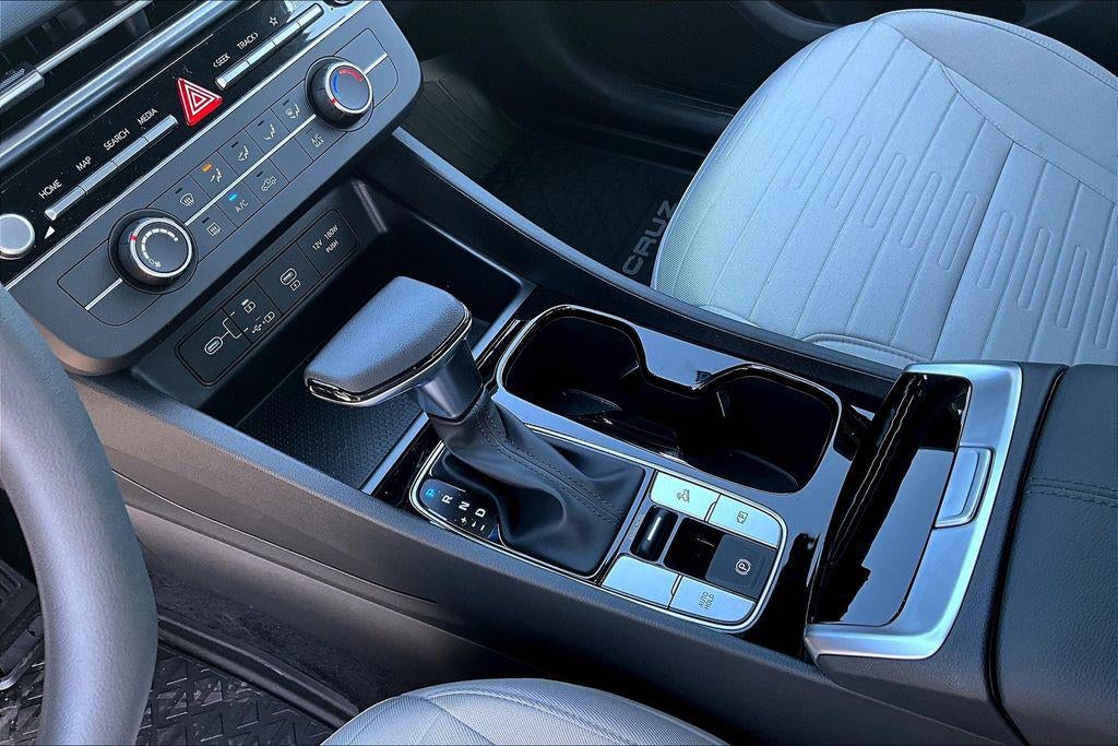 2025 Hyundai Santa Cruz SE FWD