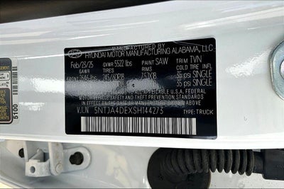 2025 Hyundai Santa Cruz SE FWD