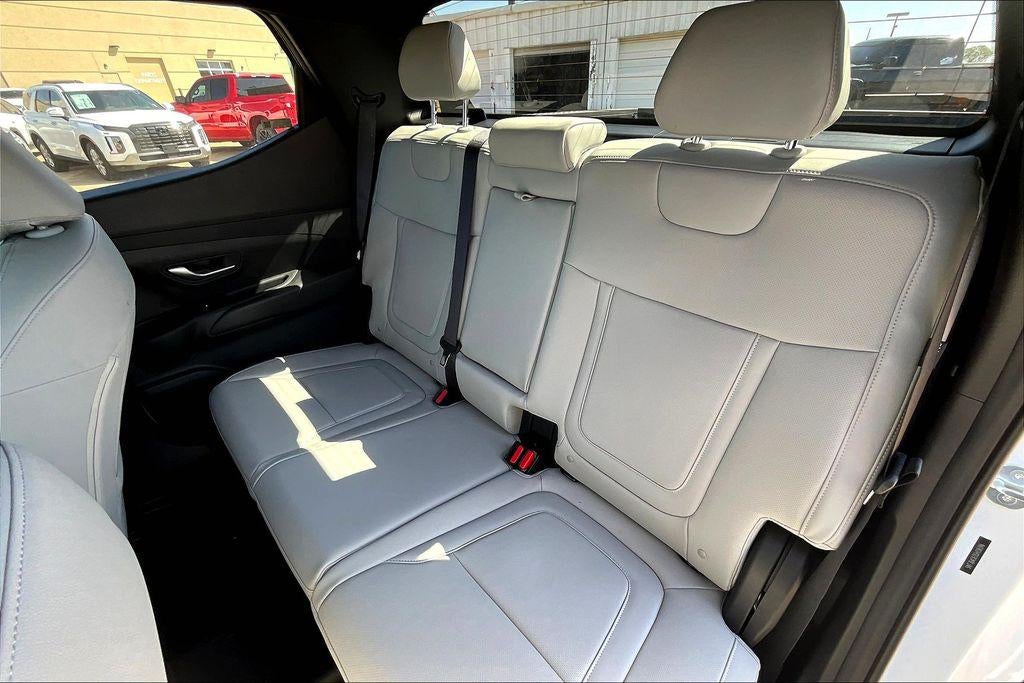 2025 Hyundai Santa Cruz SEL FWD