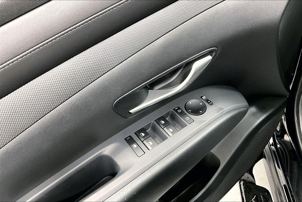 2026 Hyundai Santa Cruz SEL FWD