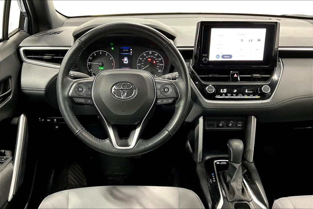 2023 Toyota Corolla Cross Hybrid SE