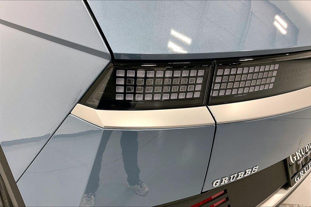 2026 Hyundai IONIQ 5 SE Standard Range