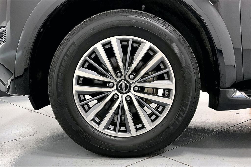 2022 Nissan Armada SL