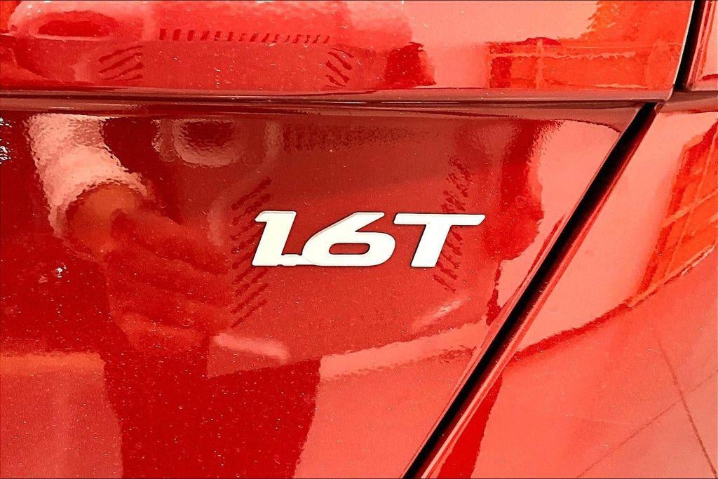 2026 Hyundai Kona SEL Premium FWD