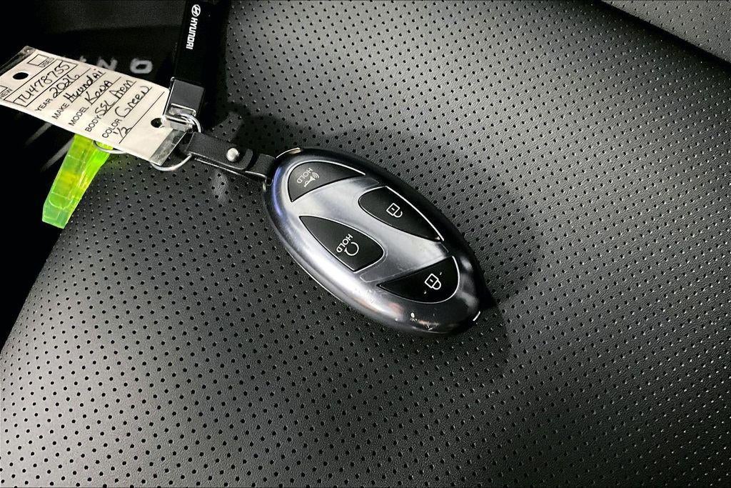 2026 Hyundai Kona SEL Premium FWD