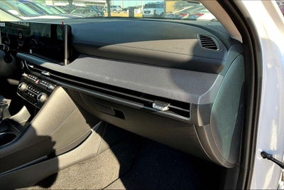 2025 Hyundai Sonata SE