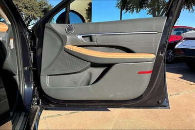 2025 Hyundai Sonata Hybrid Limited