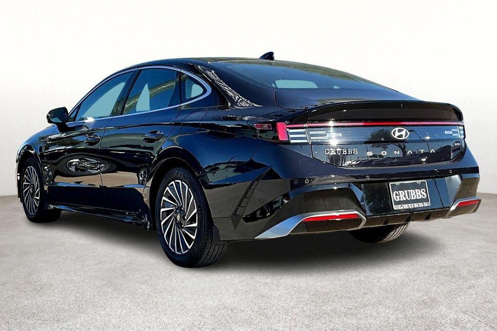 2025 Hyundai Sonata Hybrid Limited
