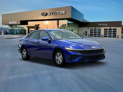 2025 Hyundai Elantra SE