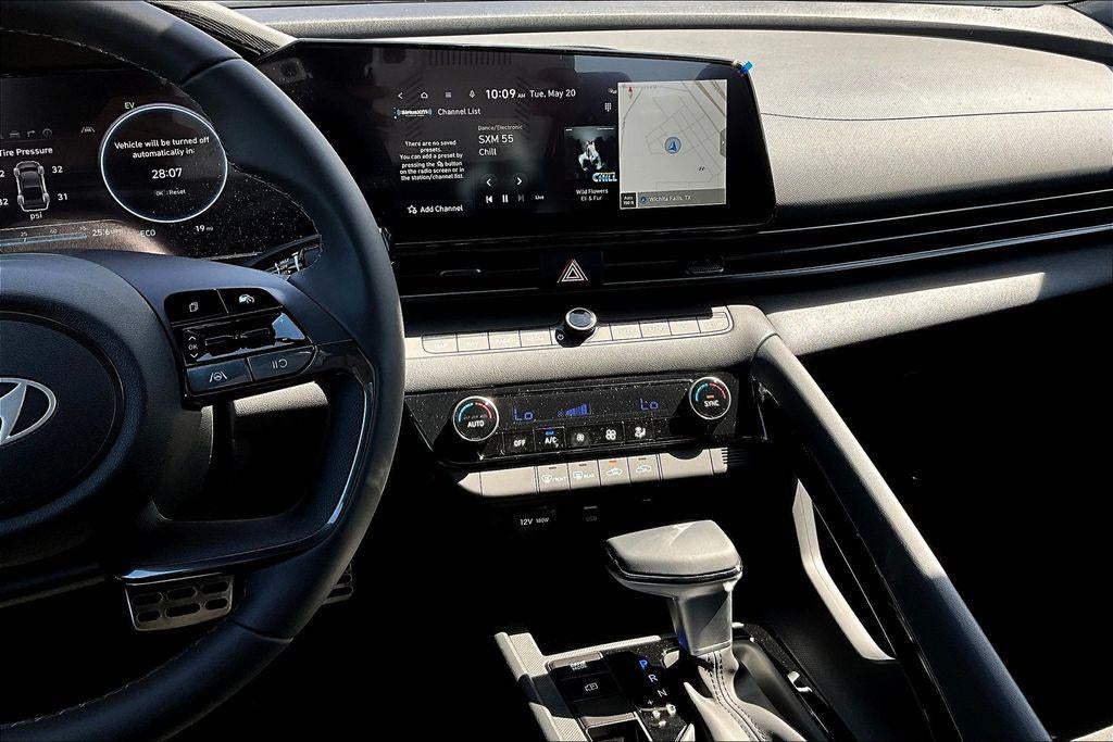 2025 Hyundai Elantra Hybrid SEL Sport