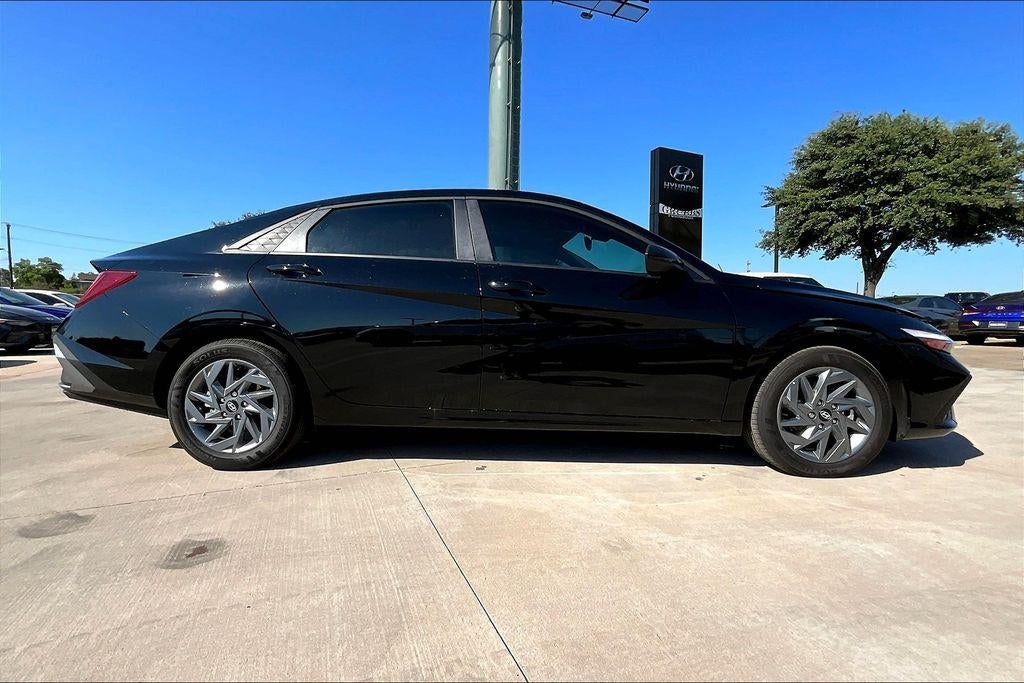 2025 Hyundai Elantra Hybrid Blue