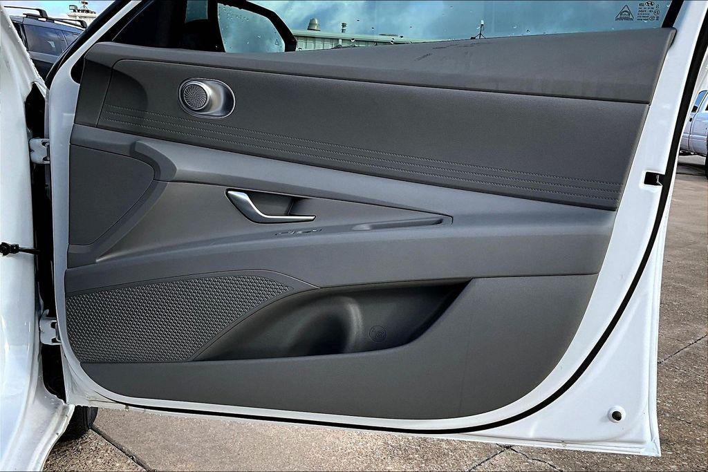 2025 Hyundai Elantra Hybrid Blue