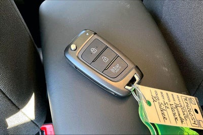 2026 Hyundai Venue SE