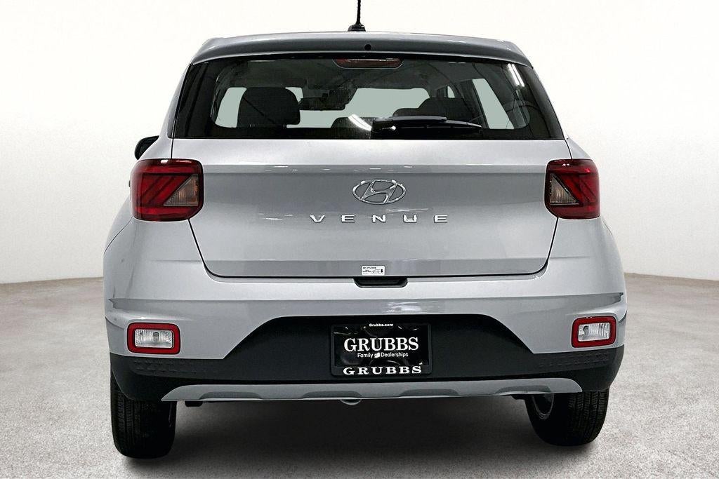 2026 Hyundai Venue SE