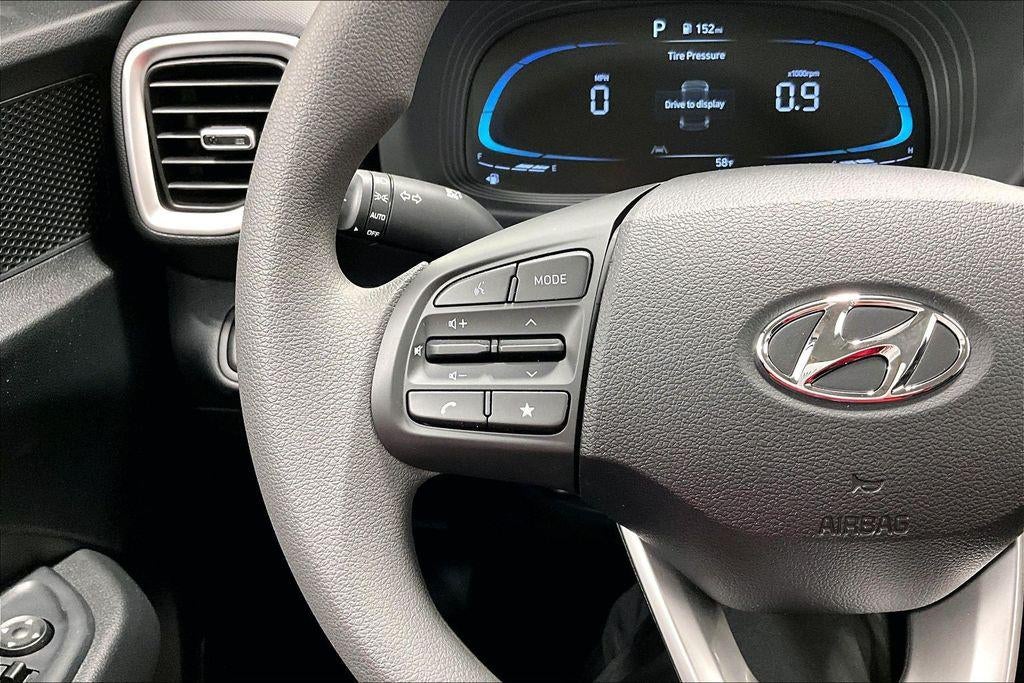 2026 Hyundai Venue SE