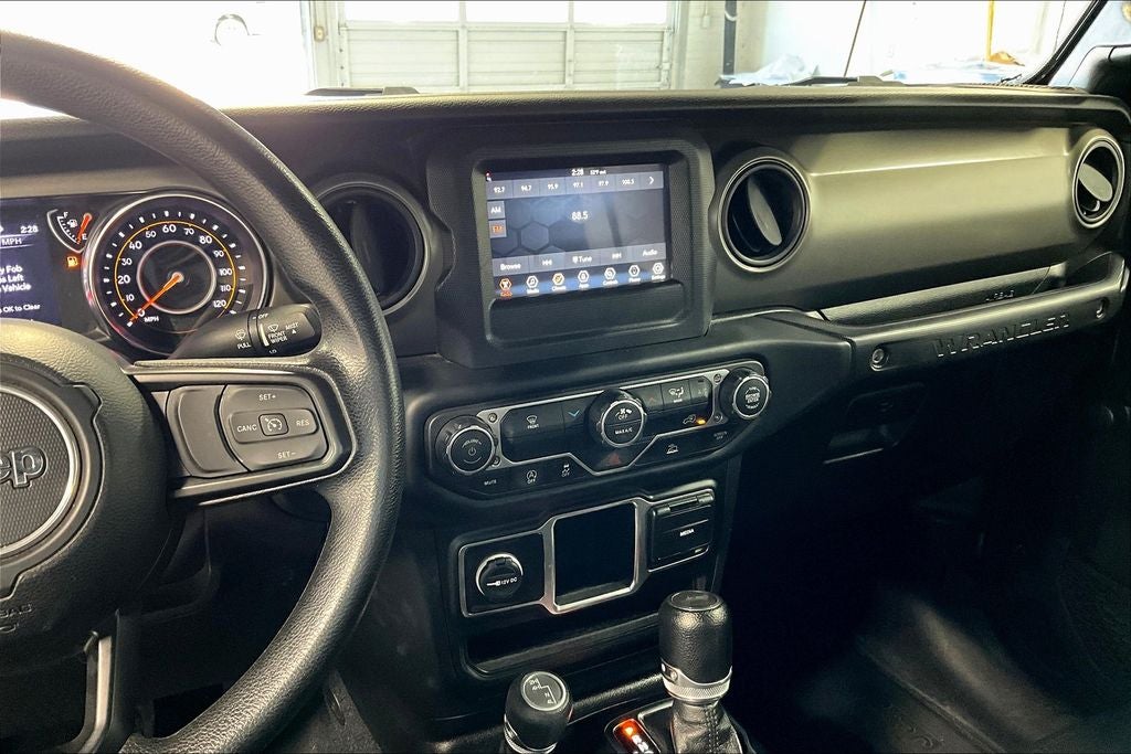 2023 Jeep Wrangler 4-Door Sport 4x4