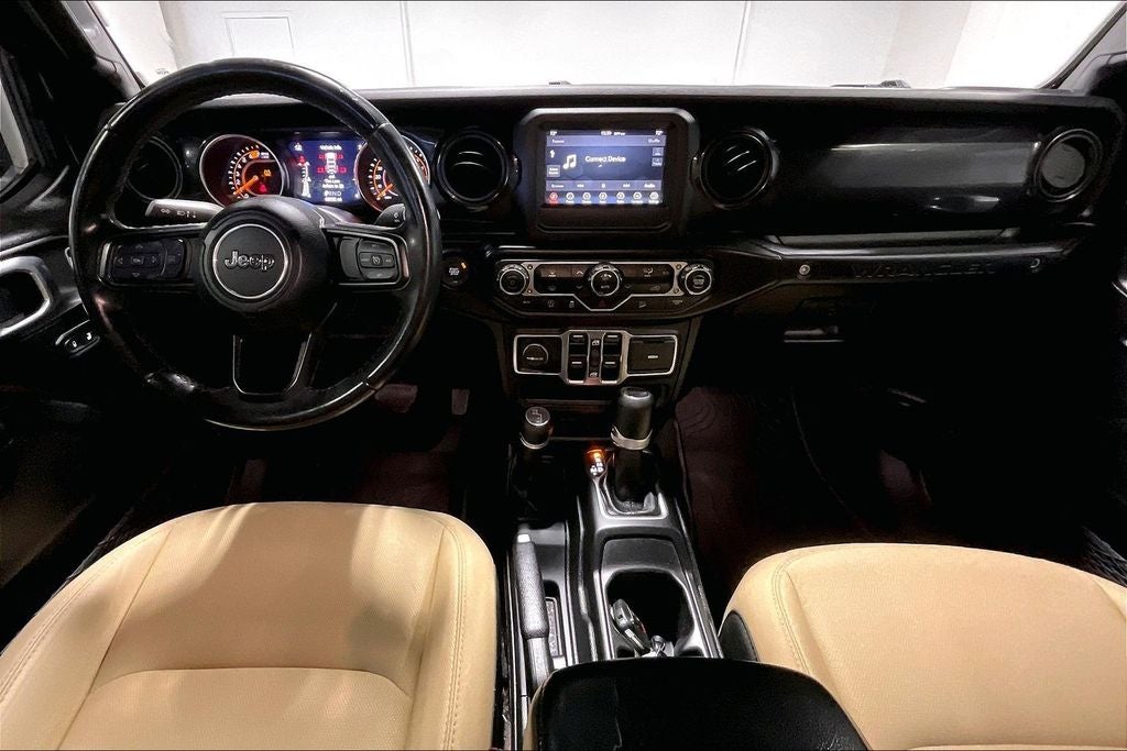 2020 Jeep Wrangler Unlimited Black and Tan 4x4