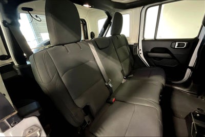 2020 Jeep Wrangler Unlimited Sahara 4x4