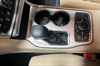 2019 Jeep Grand Cherokee Laredo E 4x4