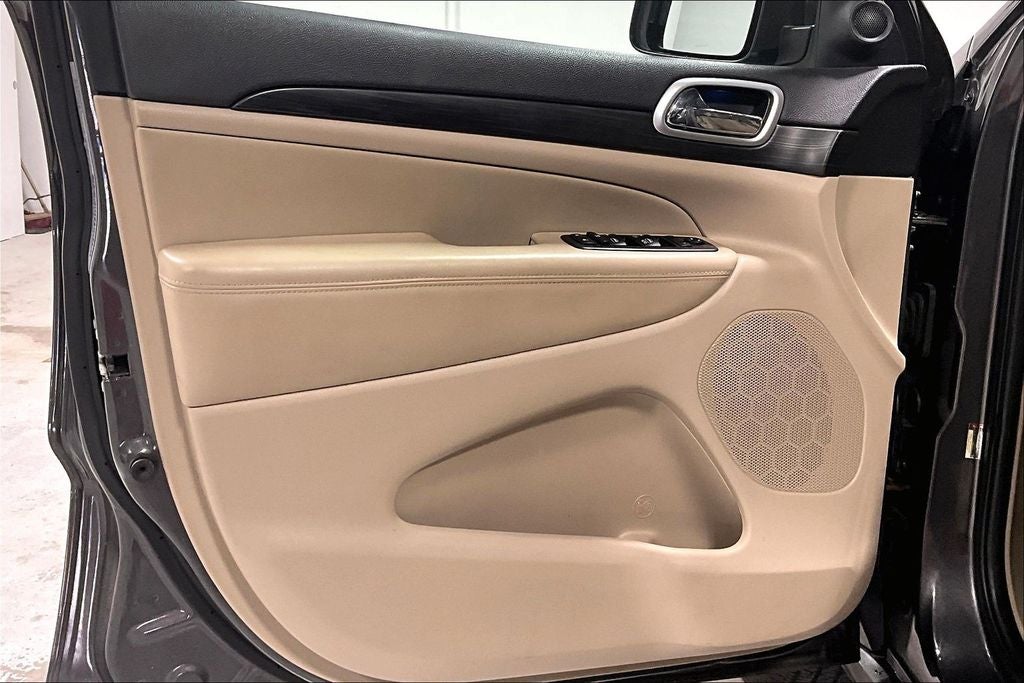 2019 Jeep Grand Cherokee Laredo E 4x4