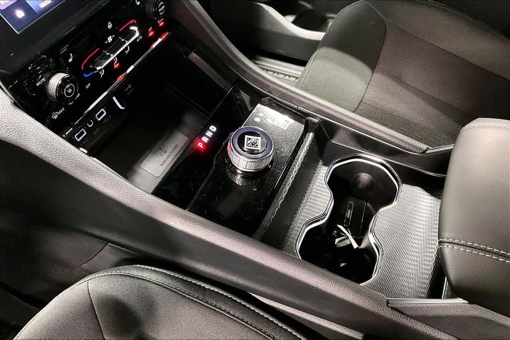 2026 Jeep Grand Cherokee GRAND CHEROKEE LAREDO X 4X2