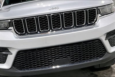 2026 Jeep Grand Cherokee GRAND CHEROKEE LAREDO X 4X2